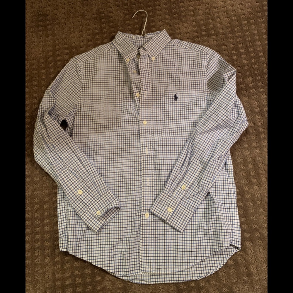 Long sleeve Ralph Lauren collared shirt Y16